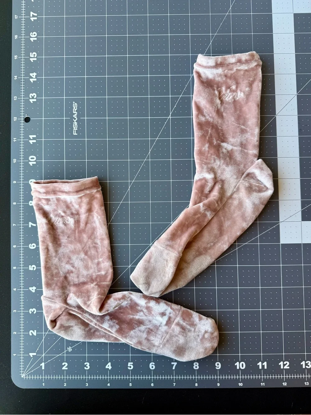 Vans even socks
